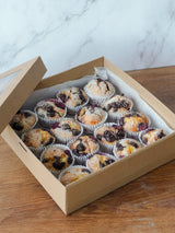 Mini Muffins Party Platter (16 pieces)