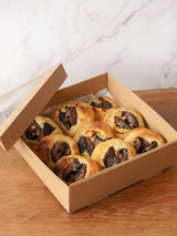 Mini Portobello Mushroom & Stilton Flatbread Party Platter (9 pieces)