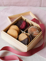 Petite Valentine’s Day Sweet Treats Box
