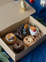 Best of Christmas Treats Box