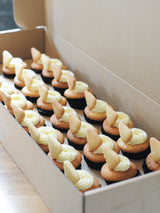 Box of 12 Mini Cupcakes