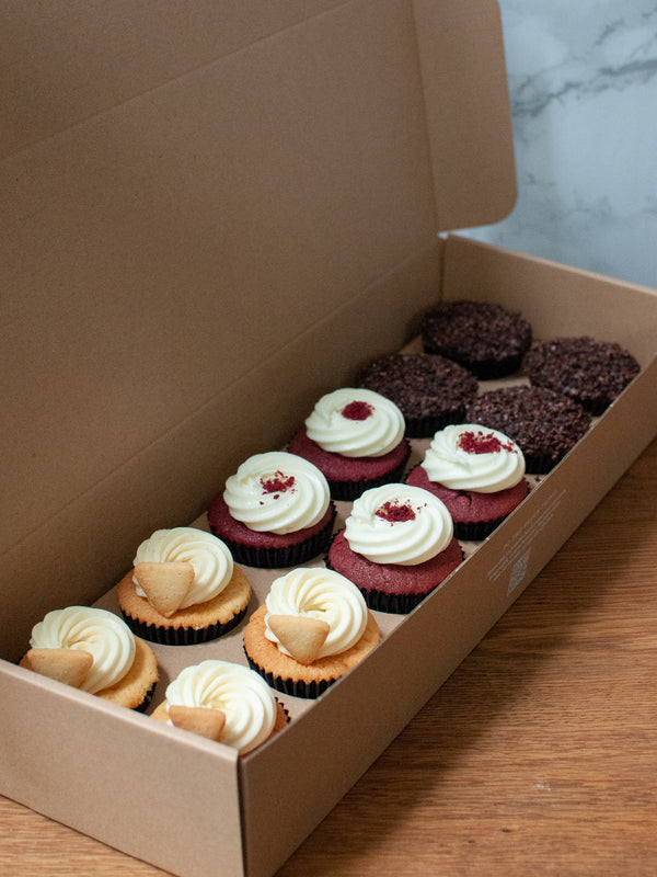 Box of 12 Cupcakes - Trio Flavour Selection