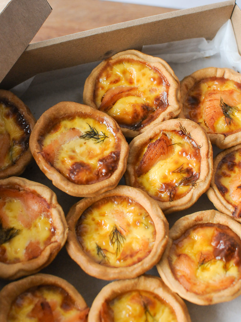 Mini Savoury Tarts Party Platter (12 pieces)