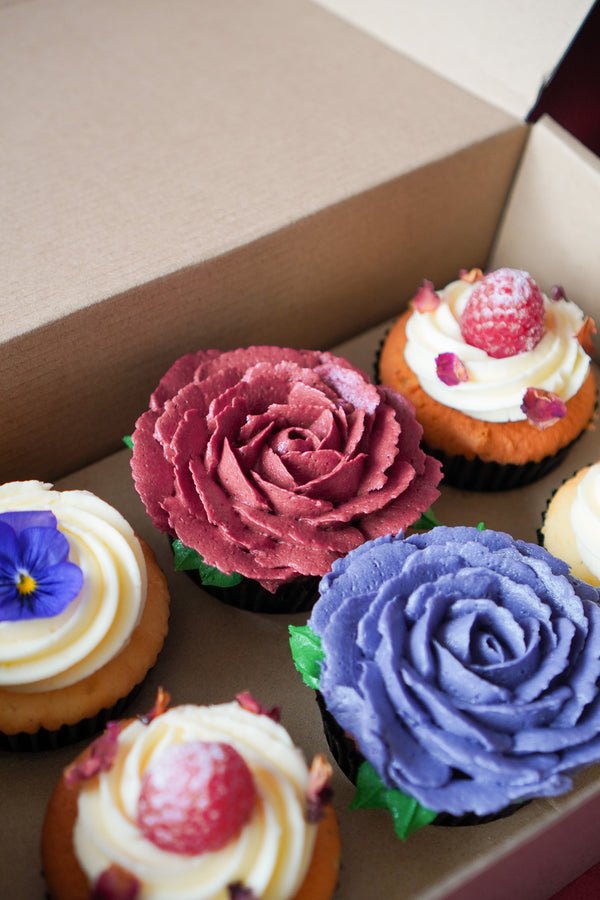 Box of 6 Cupcakes - Valentine's Decor