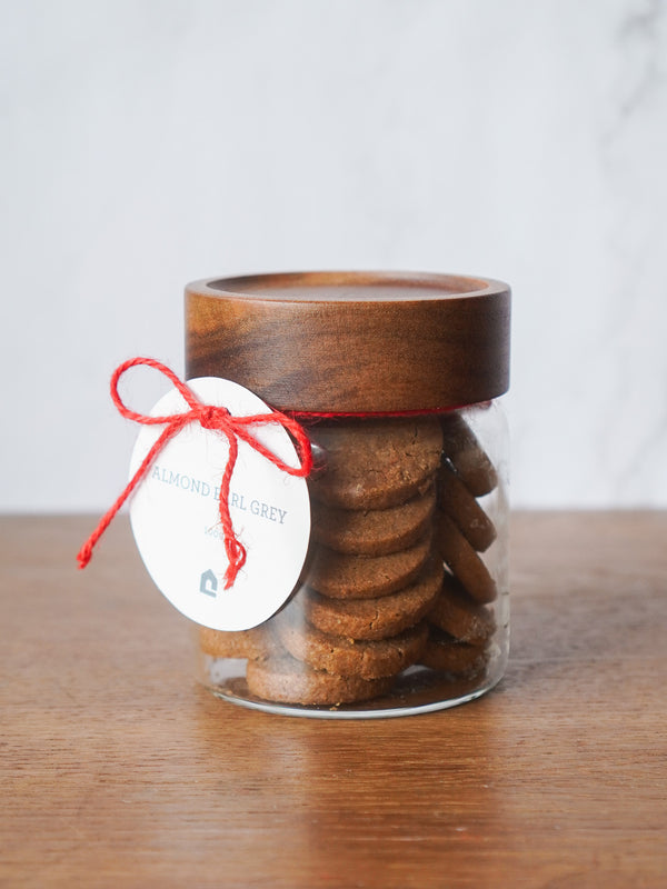 Cookie Jar - Almond Earl Grey