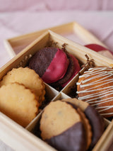Petite Valentine’s Day Sweet Treats Box