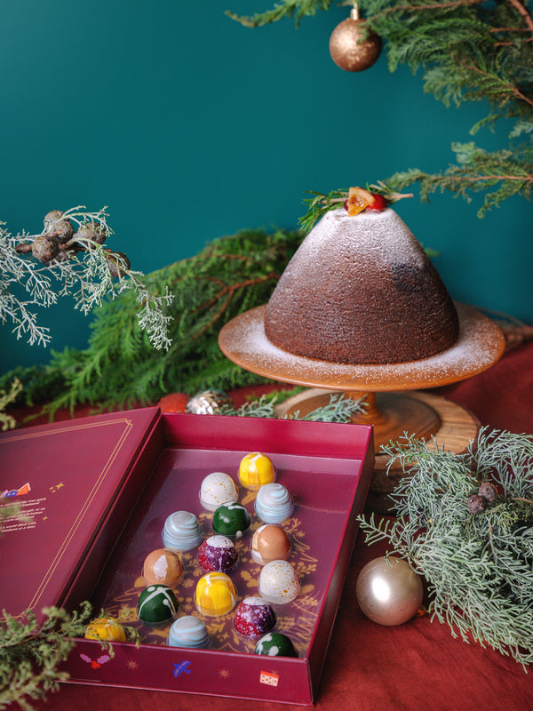 Lava Cake & Festive Bon Bon Box of 15 Set