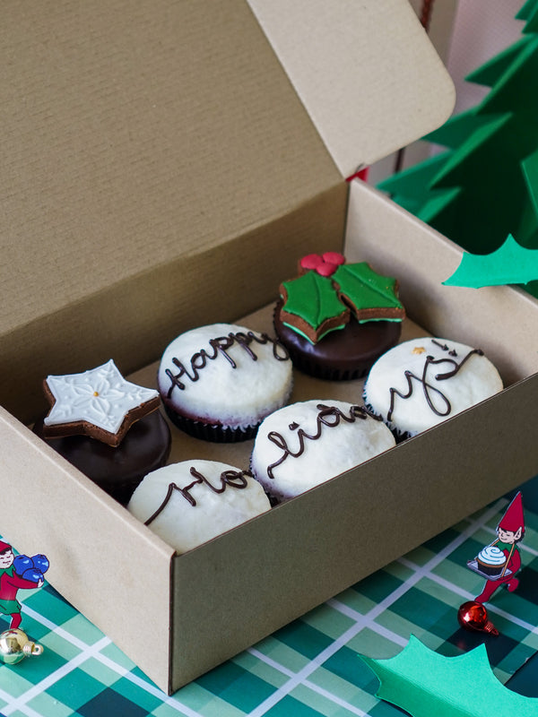 Decorate Your Own - Christmas Box of 6 Cupcakes