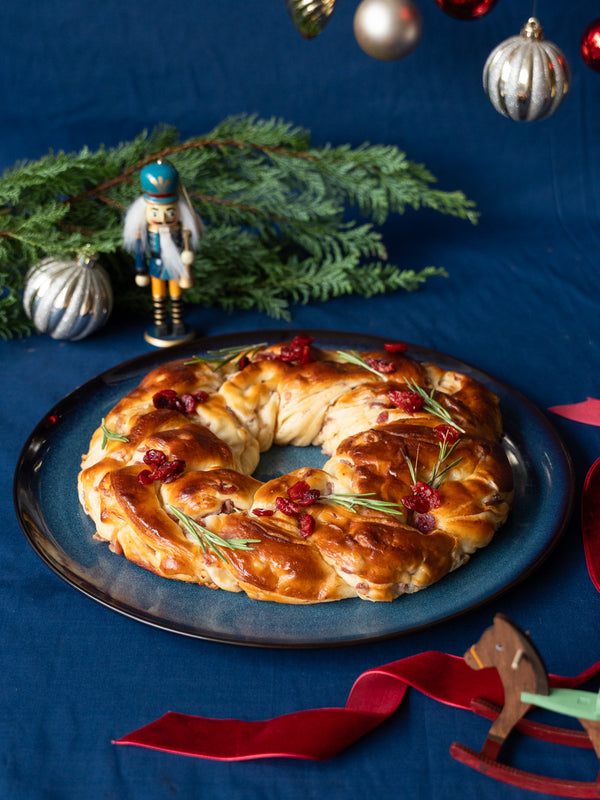 Porchetta, Cranberry & Cheddar Bread Wreath