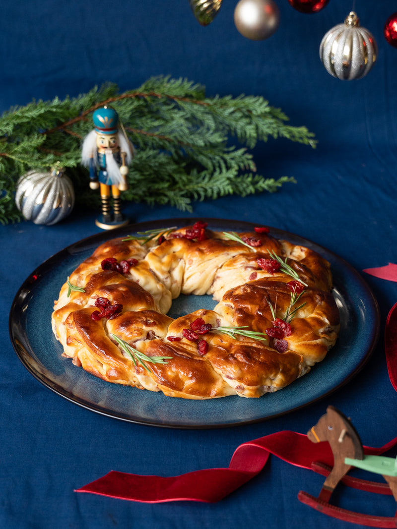 Porchetta, Cranberry & Cheddar Bread Wreath