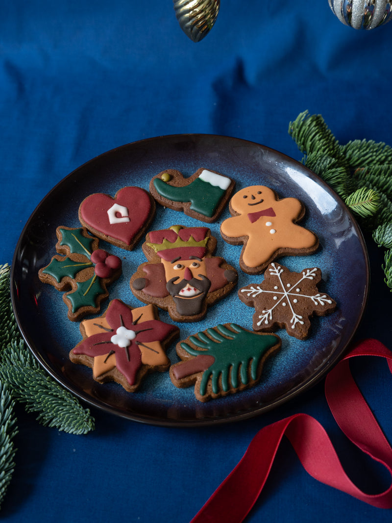 Christmas Iced Gingerbread Cookie Box