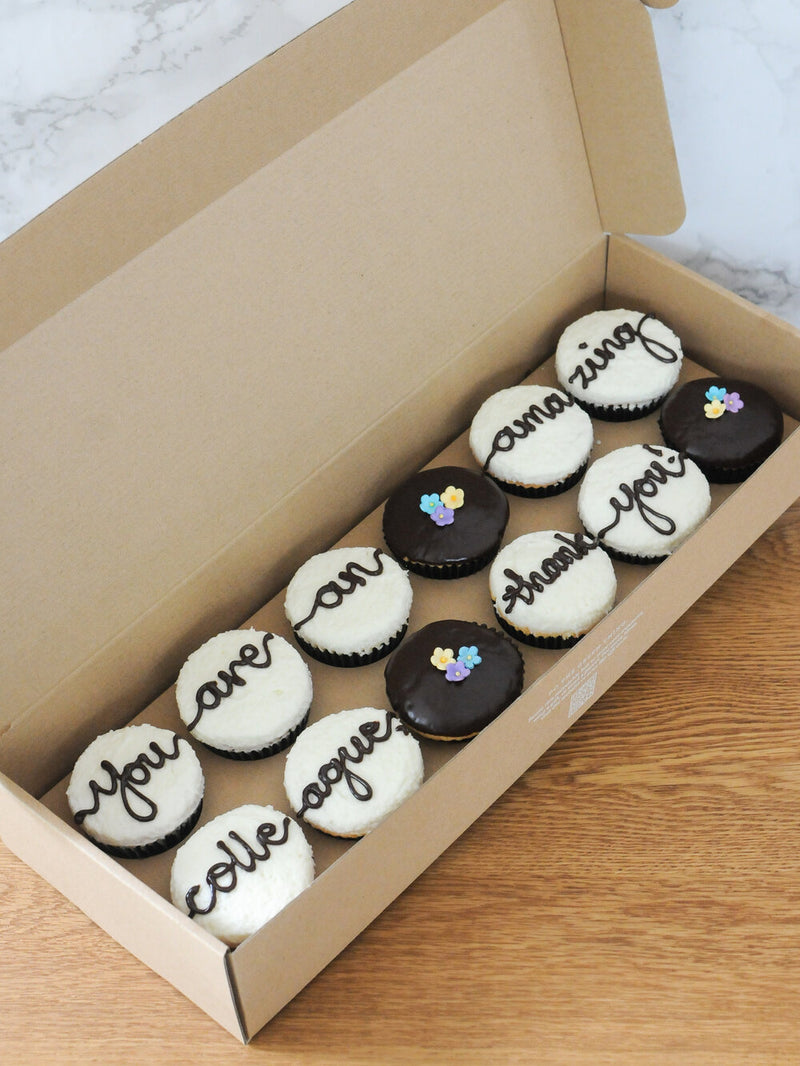 Recognition Box of 12 Cupcakes